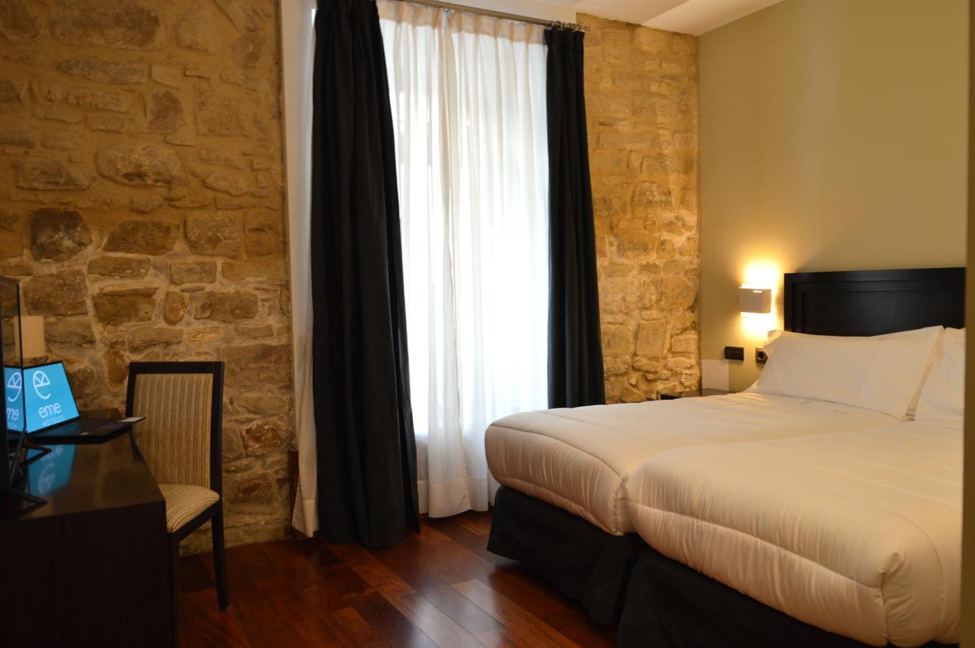 Hotel Baeza Monumental By Eme Hoteles Εξωτερικό φωτογραφία