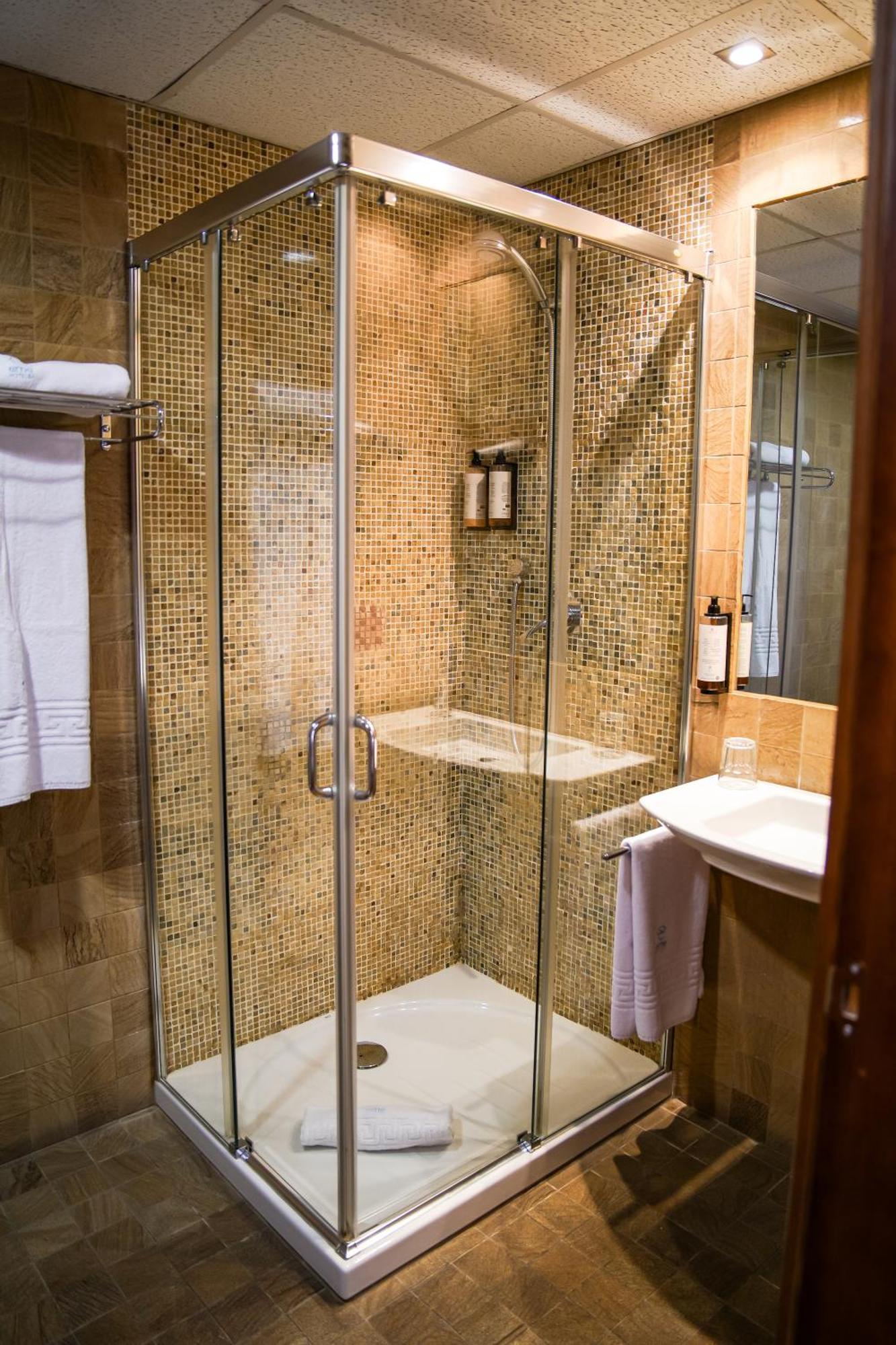 Hotel Baeza Monumental By Eme Hoteles Εξωτερικό φωτογραφία