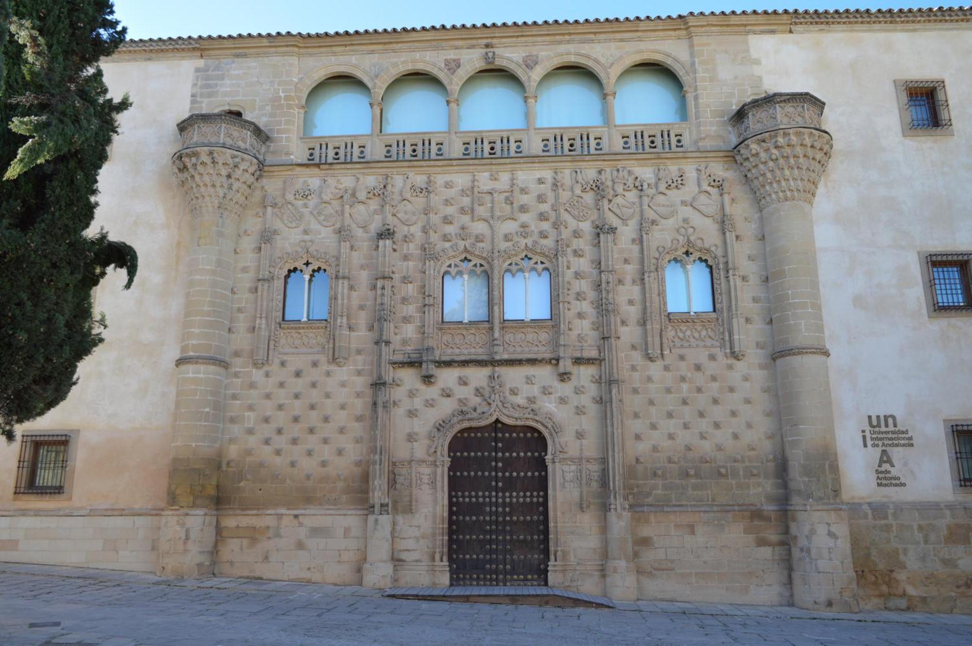 Hotel Baeza Monumental By Eme Hoteles Εξωτερικό φωτογραφία
